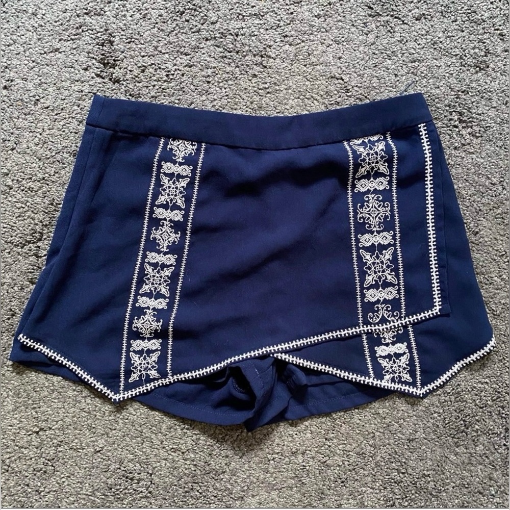 Urban Outfitters Skort